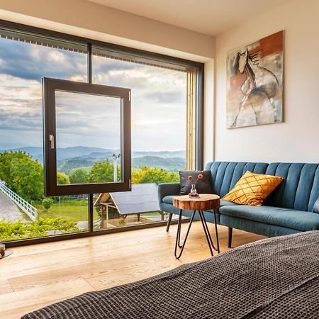 Hotel Frost Μαριμπόρ Εξωτερικό φωτογραφία
