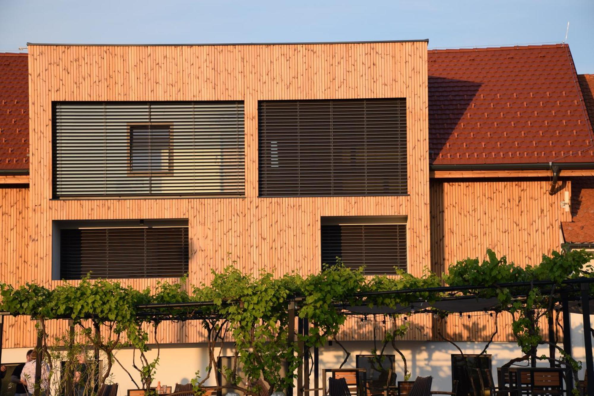 Hotel Frost Μαριμπόρ Εξωτερικό φωτογραφία