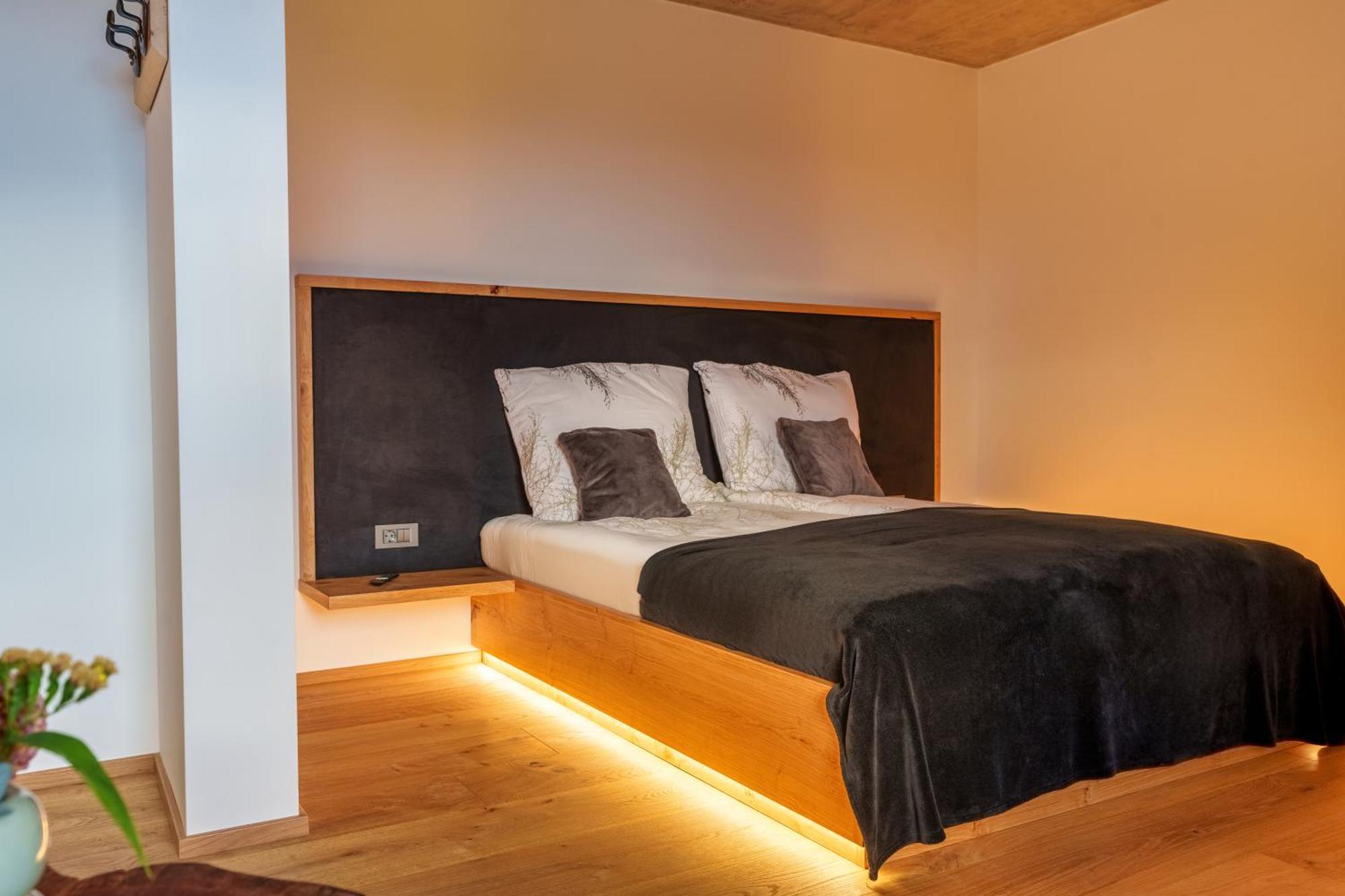 Hotel Frost Μαριμπόρ Εξωτερικό φωτογραφία