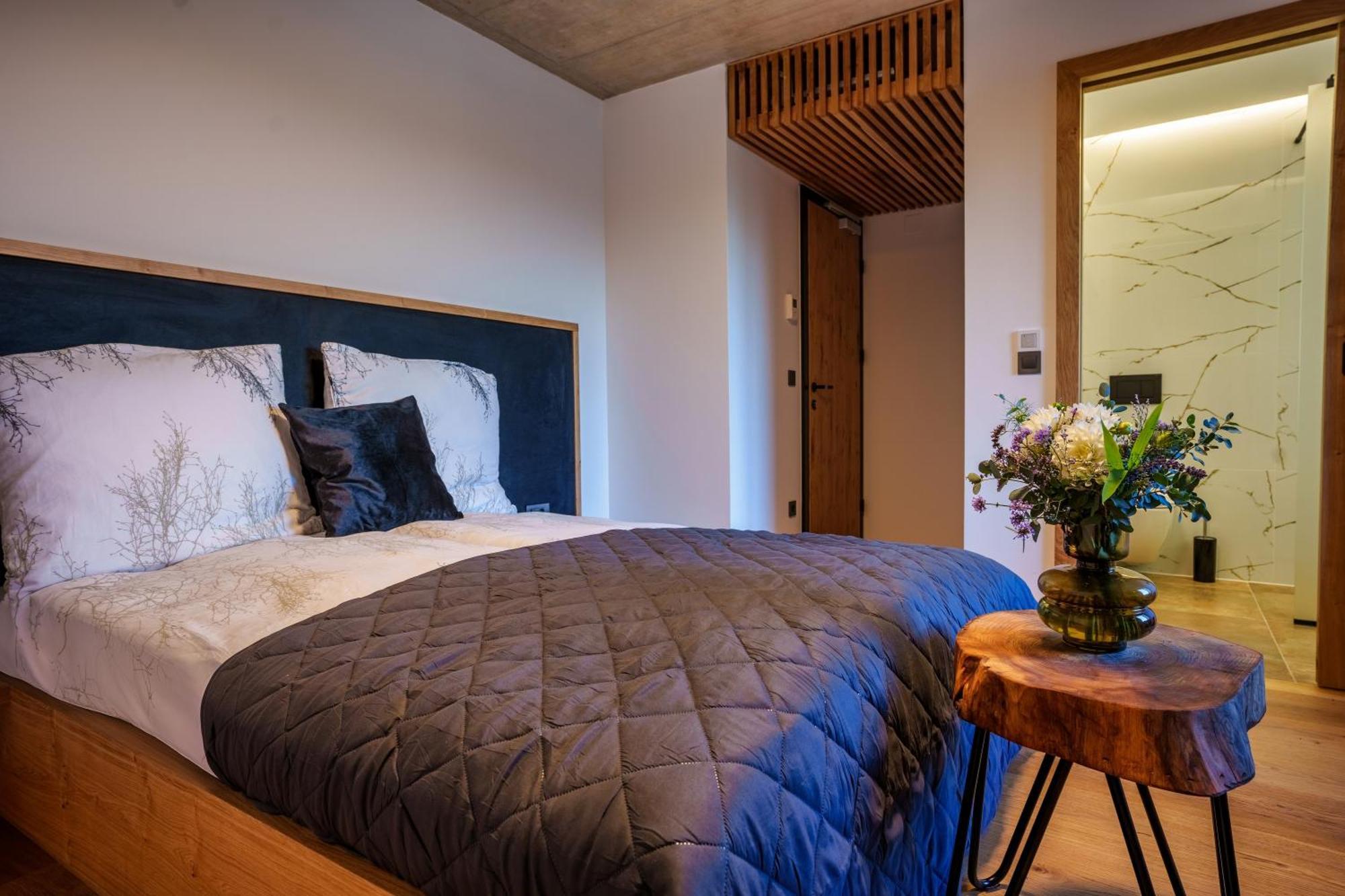 Hotel Frost Μαριμπόρ Εξωτερικό φωτογραφία