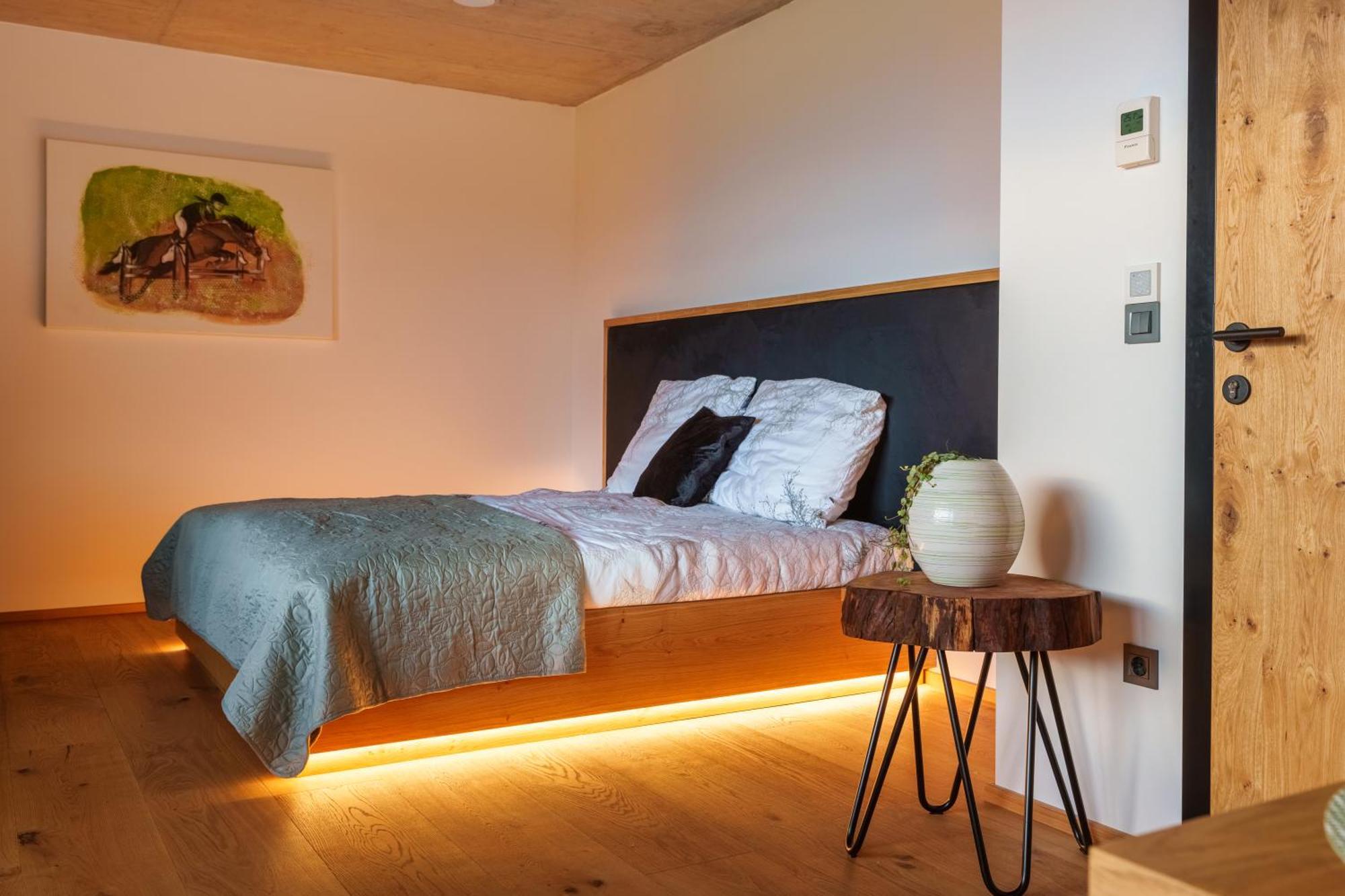 Hotel Frost Μαριμπόρ Εξωτερικό φωτογραφία